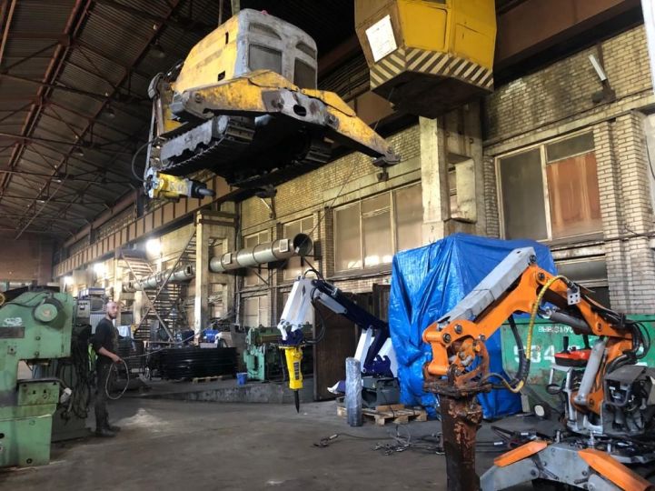 Проведение технических осмотров оборудования согласно инструкции по эксплуатации